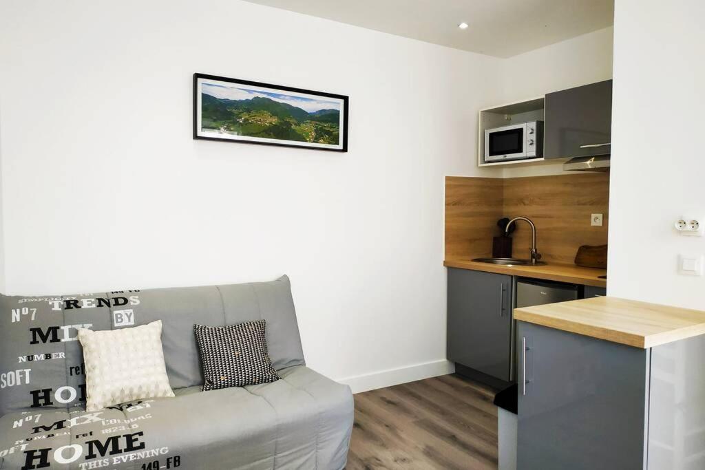 Exceptionnel : Hypercentre Biarritz T2 Avec Patio Apartment Luaran gambar
