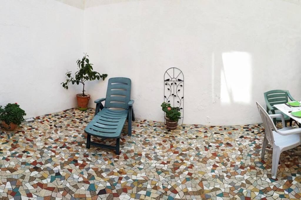 Exceptionnel : Hypercentre Biarritz T2 Avec Patio Apartment Luaran gambar